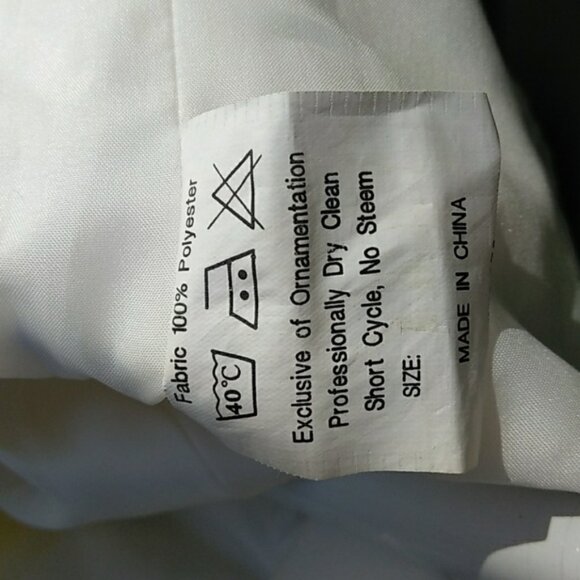 Off-White Beaded Strap Wedding Gown with Train – Size 10 | Divas & Queens - Picture 10 of 14